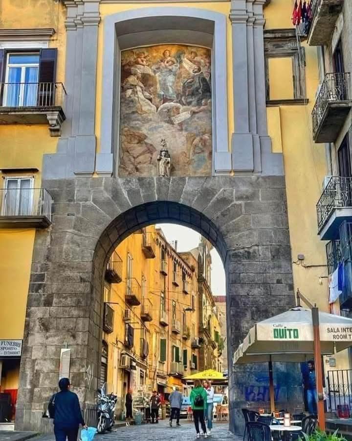 Appartement Napoli Centro Storico Un Passo Da San Gennaro Extérieur photo